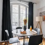 2 Pieces Refait Neuf Centre - 19 - 4p Apartamento Paris