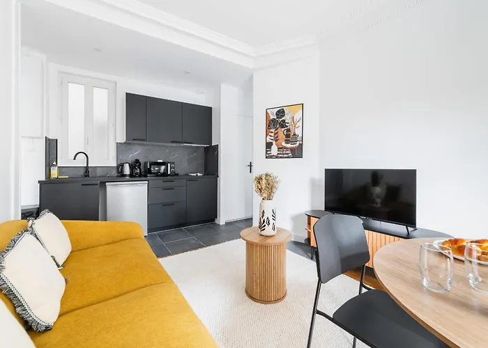 2 Pieces Refait Neuf Centre - 19 - 4p Apartment